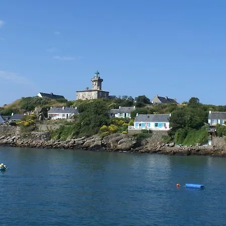 La Cale, 12pers, 100m Plage, 30m Commerces Bréhal